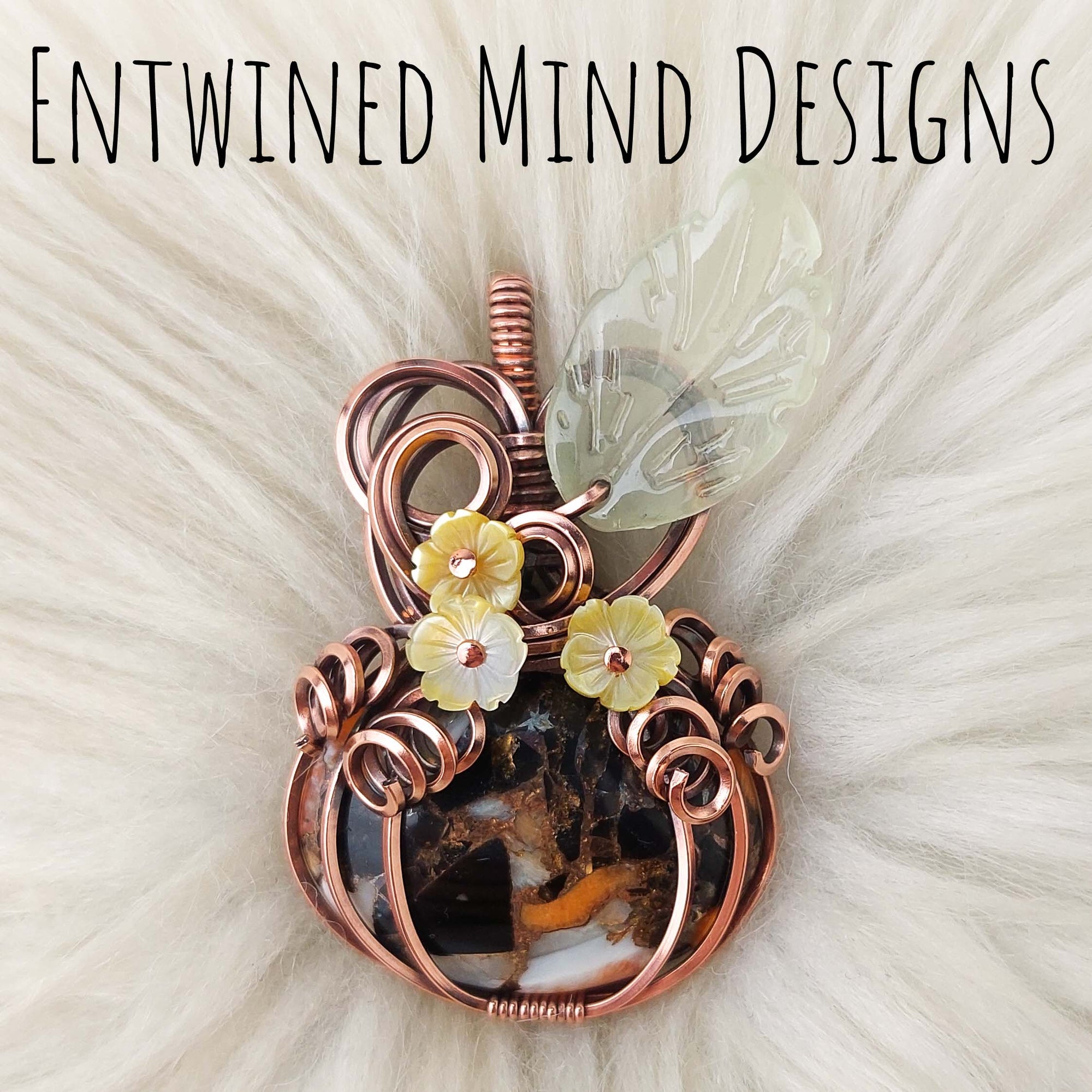 Artisan Cut Spiny Oyster Pumpkin Pendant In Copper