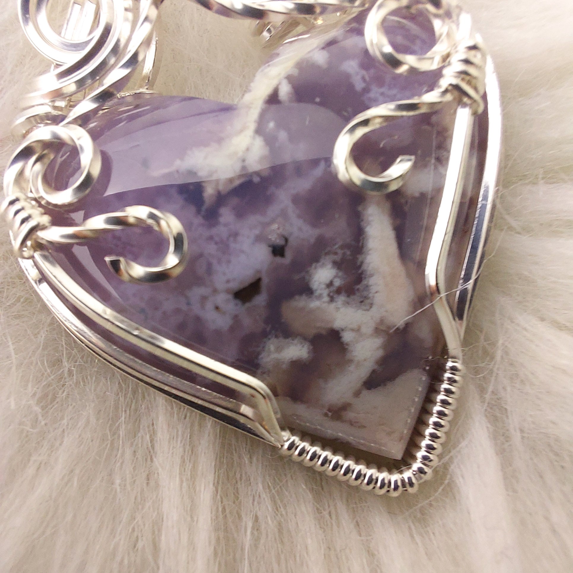 FREEFORM HANDMADE PENDANT..Plume Agate with Tiny Drusy in buy Center. Set in Sterling Silver 66.0 x 37.5 mm..Comes with Sterling Silver Chain