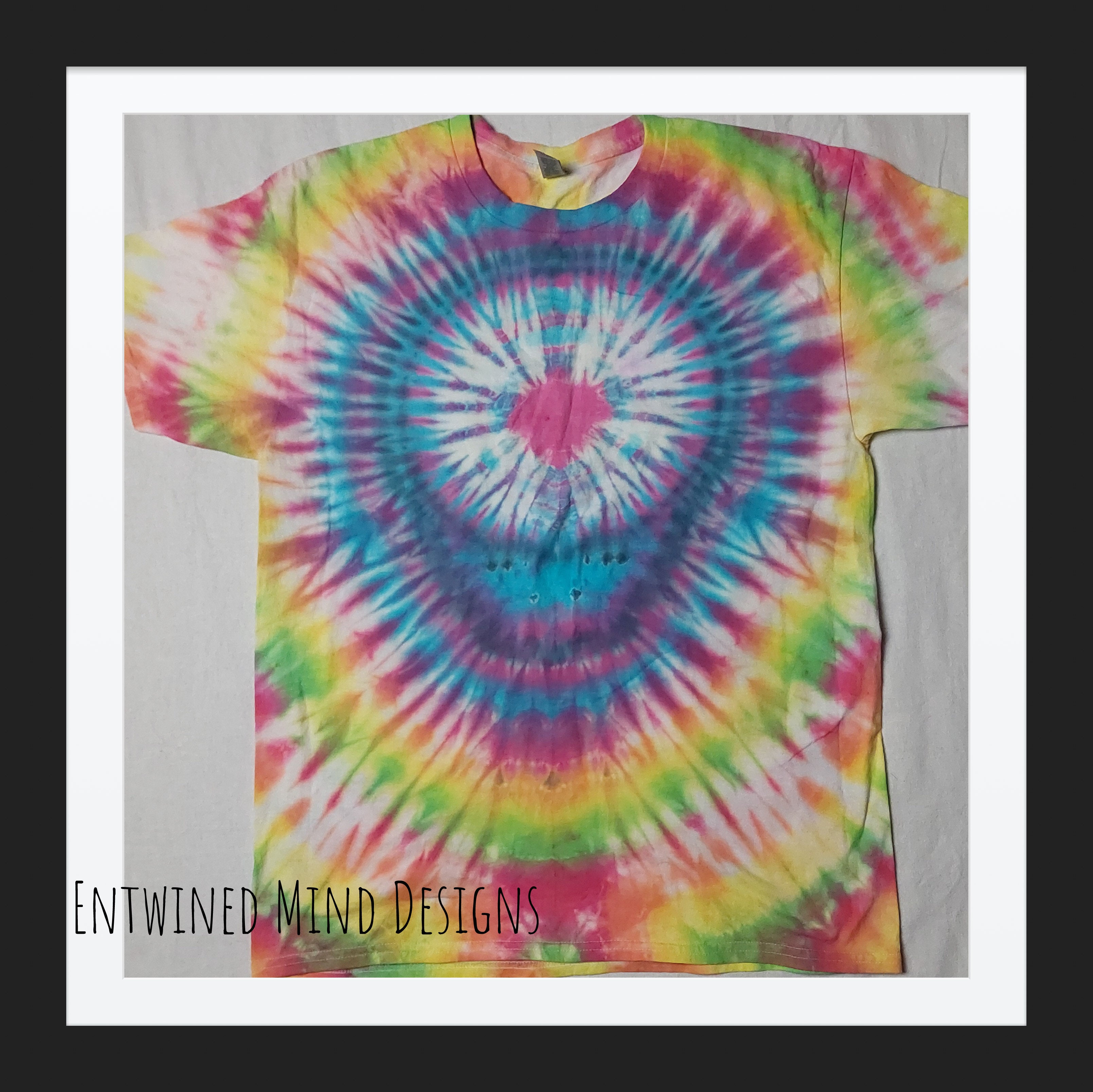Ghost L Tie Dye Shirt – Entwined Mind Designs