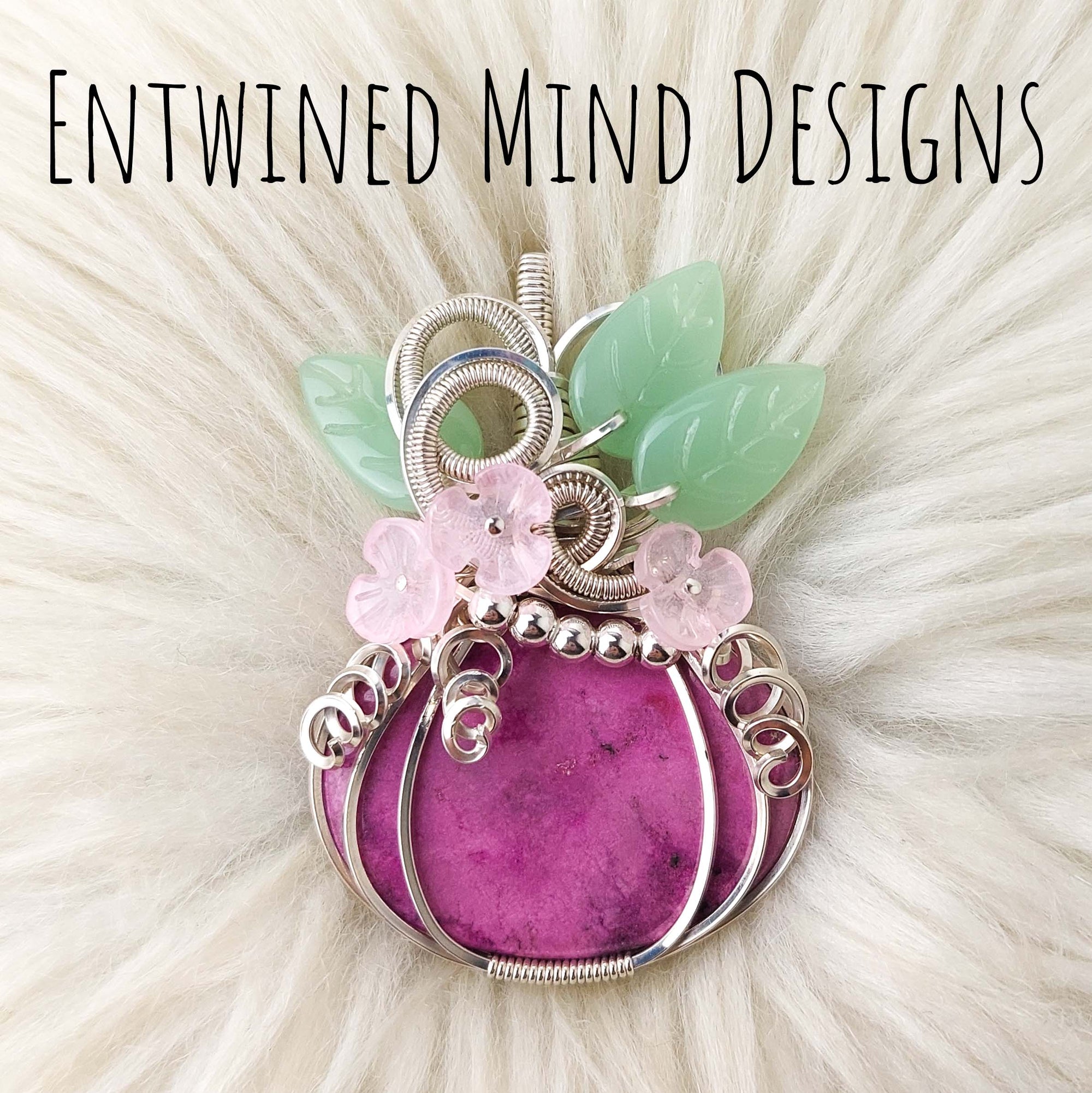 Cobalto Calcite Pumpkin Pendant In Sterling Silver