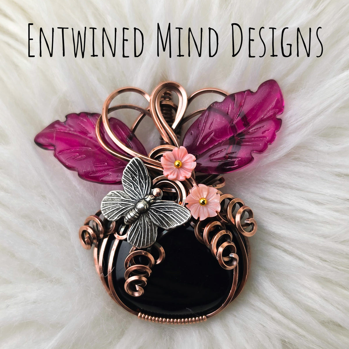 Black Onyx Pumpkin Pendant In Copper